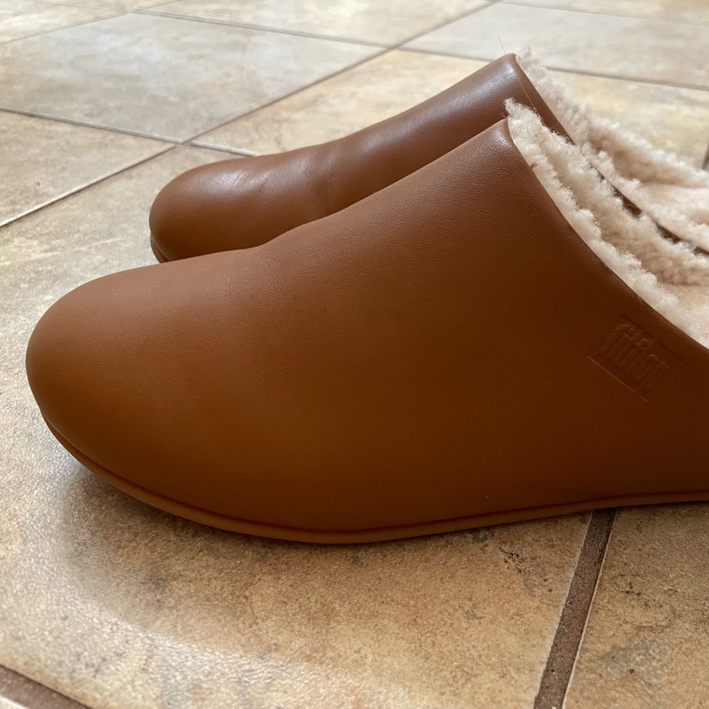 Fit flops slippers